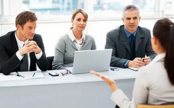 1557296193445393.jpg 配图5 面试常见10个问题及回答技巧.jpg