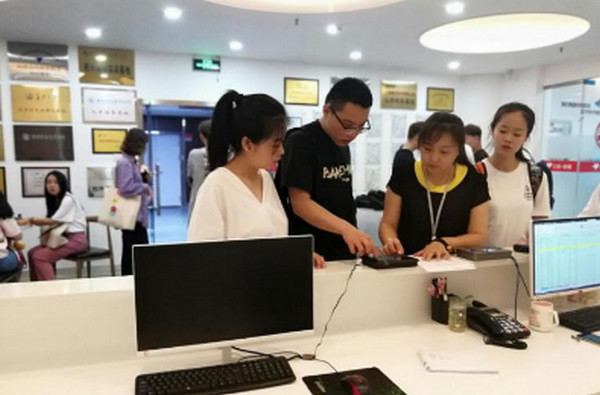 1561364900852448.jpg 配图3 西北工业大学明德学院艺术与设计学院学生到我司实训.jpg